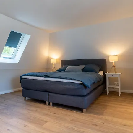 Appartement - Krabbenbroetchen *