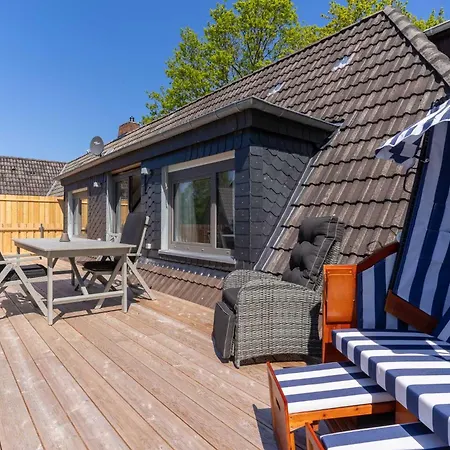 - Krabbenbroetchen * Sankt Peter-Ording