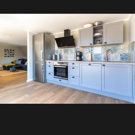 Apartment - Krabbenbroetchen
